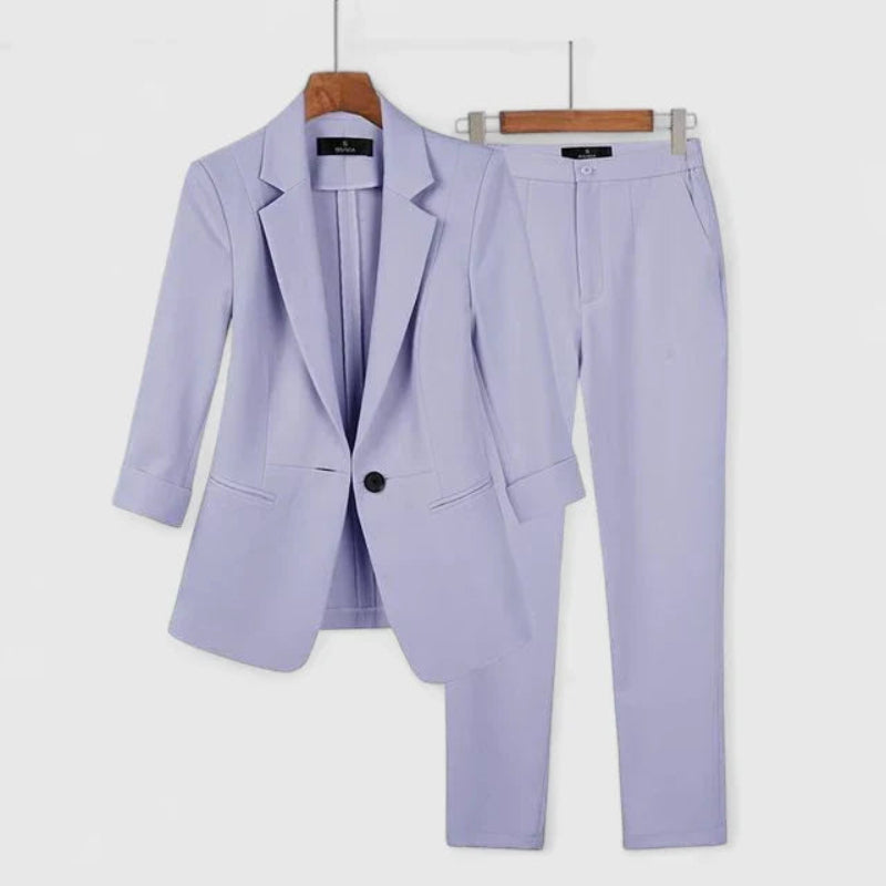 Women's Single Button Blazer and Slim Leg Trousers Suit