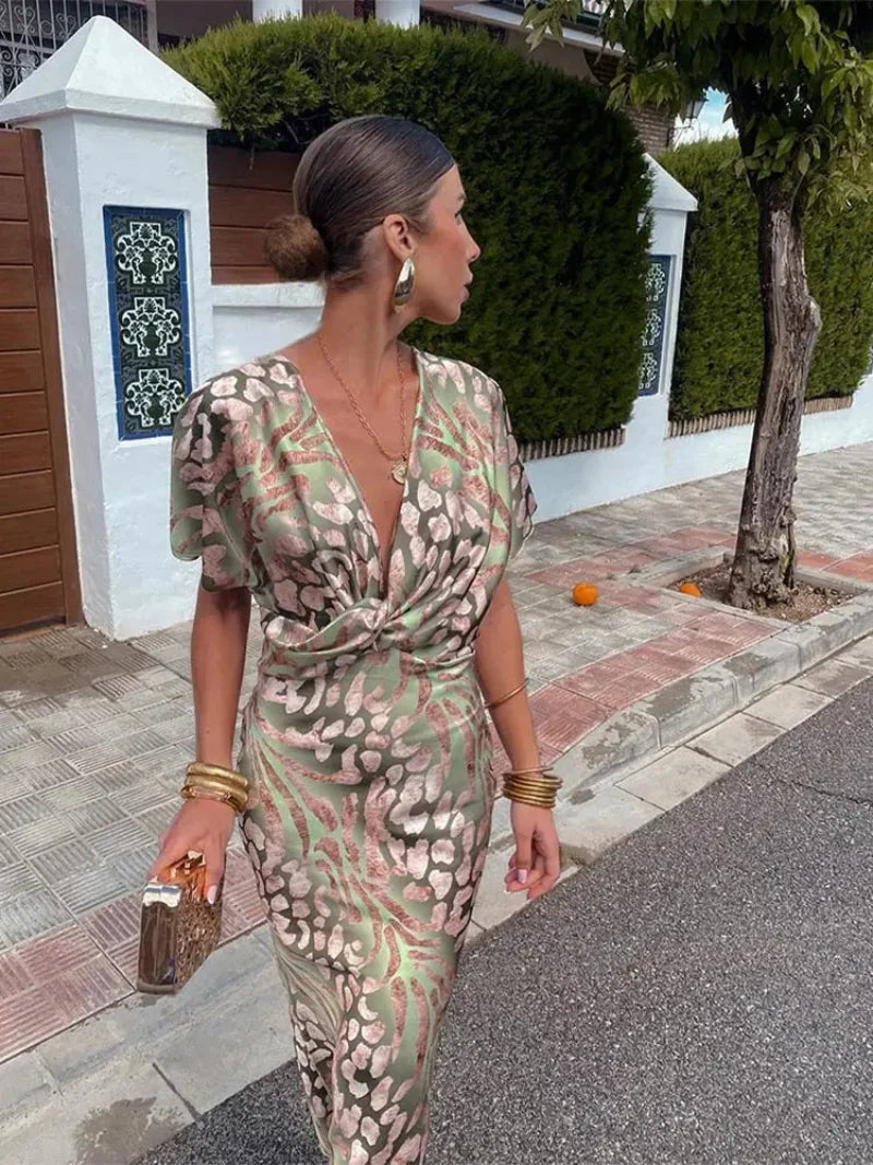 Women's V Neck Pleated Dress Midi