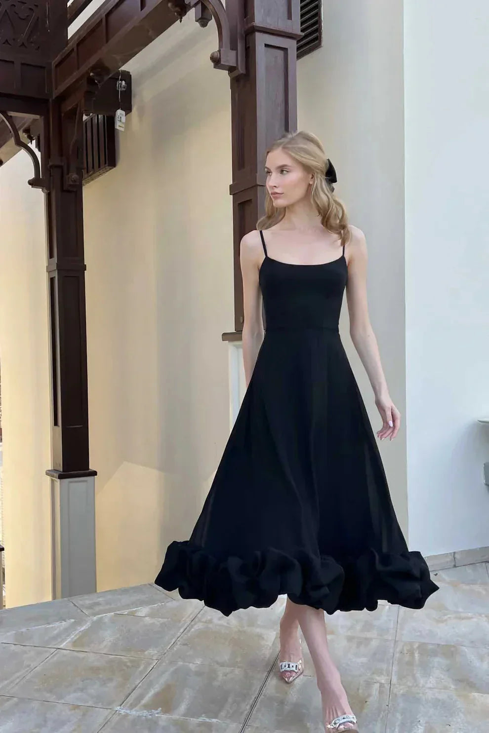 Women's Strappy Square Neck Bubble Hem Dress Midi